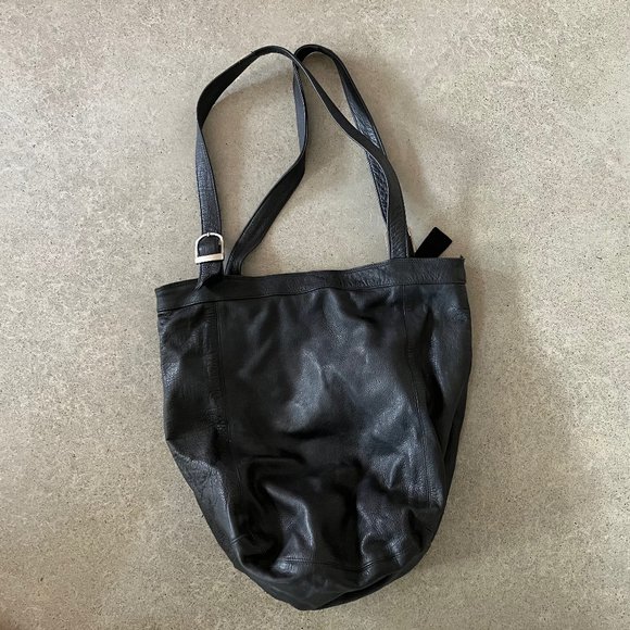 Tara Tiger Genuine Leather Hobo Bucket Bag. Slouchy. Minimalist. Medium Sized. - Picture 1 of 9